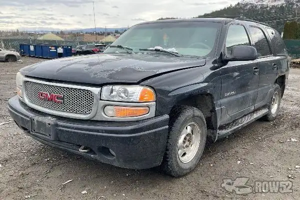 Photo of 2001 GMC Yukon Denali