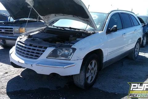 Photo of 2005 Chrysler Pacifica