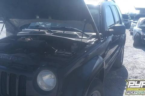 Photo of 2002 Jeep Liberty