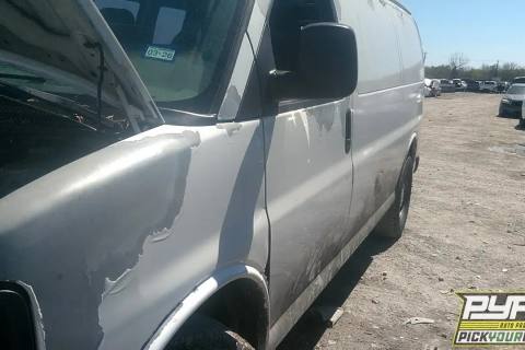 Photo of 2004 Chevrolet Express 1500