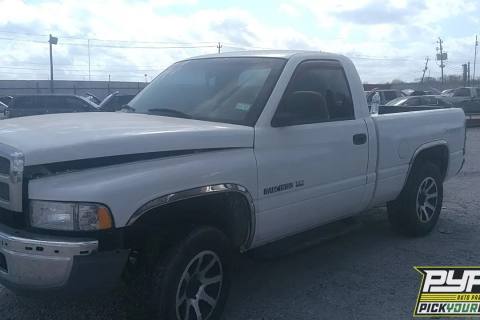 Photo of 2001 Dodge Ram 1500