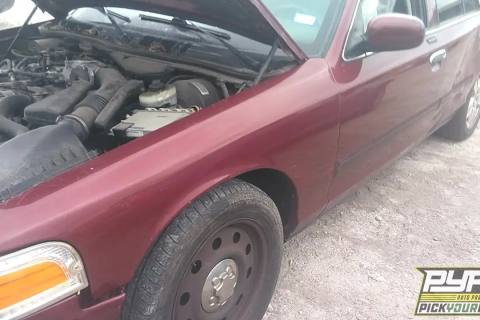 Photo of 2011 Ford Crown Victoria