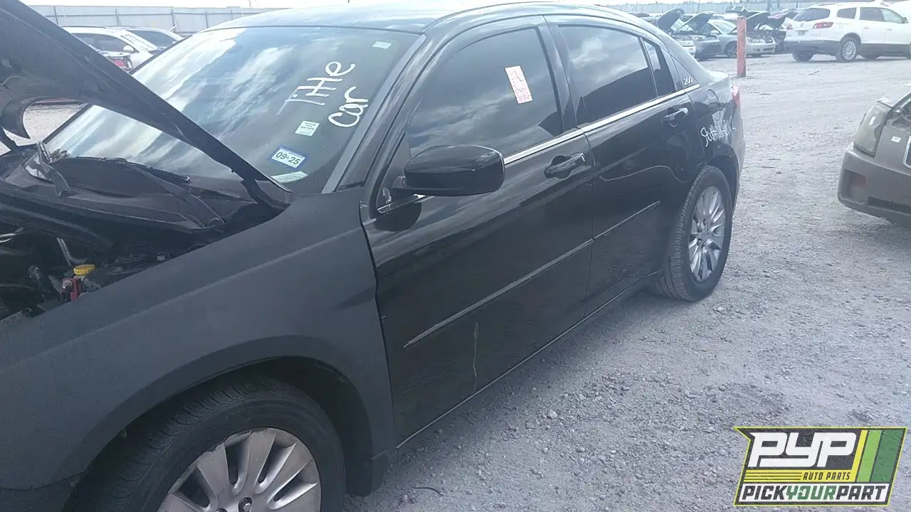 Photo of 2012 Chrysler 200