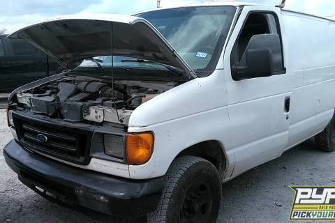 Photo of 2007 Ford E-150