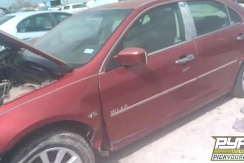 Photo of 2006 Mercury Milan