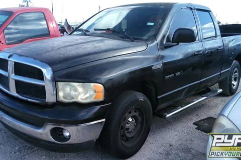 Photo of 2002 Dodge Ram 1500