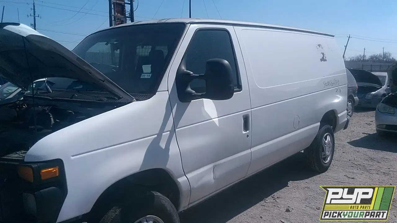 Photo of 2010 Ford E-250