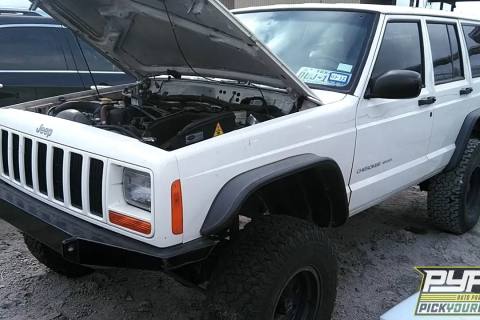 Photo of 2001 Jeep Cherokee