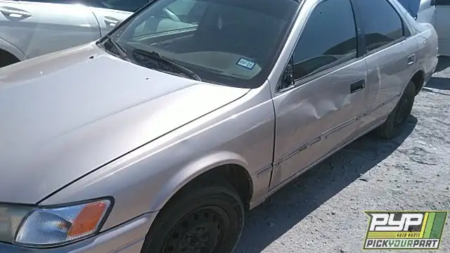 Photo of 1999 Toyota Camry