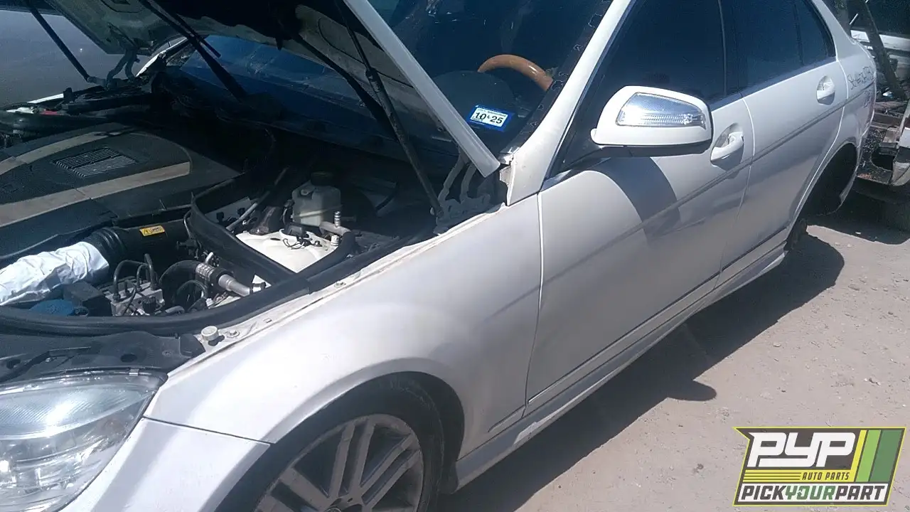 Photo of 2009 Mercedes-Benz C300