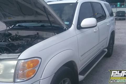 Photo of 2003 Toyota Sequoia