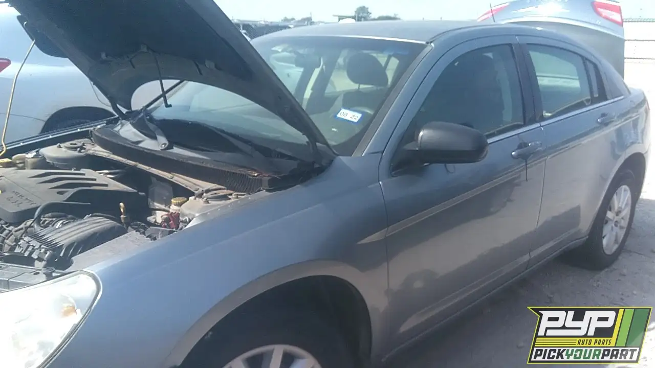 Photo of 2008 Chrysler Sebring