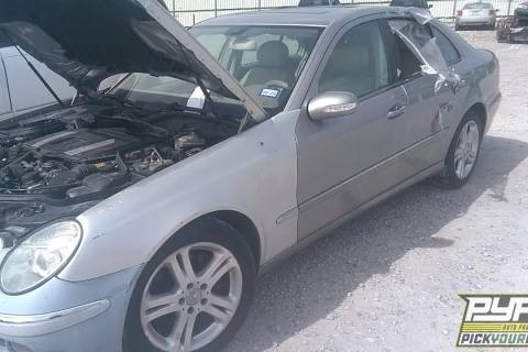 Photo of 2006 Mercedes-Benz E350