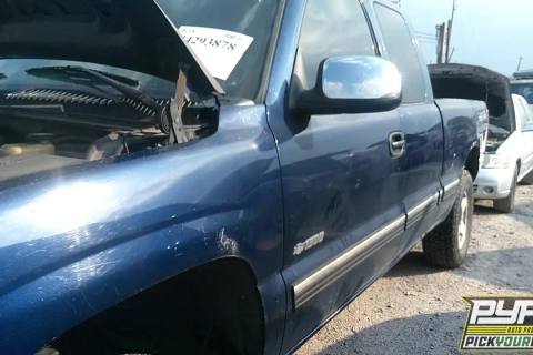 Photo of 2002 Chevrolet Silverado 1500
