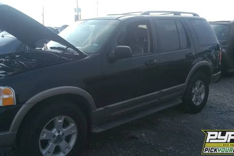 Photo of 2003 Ford Explorer
