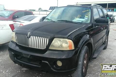 Photo of 2003 Lincoln Navigator