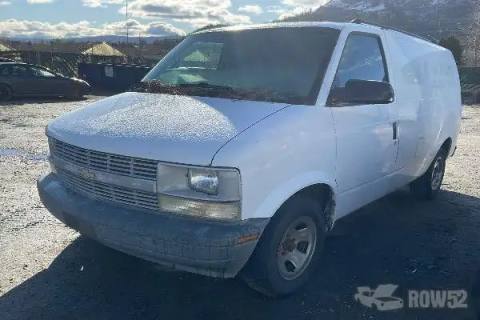 Photo of 1999 Chevrolet Astro