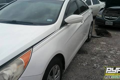 Photo of 2011 Hyundai Sonata