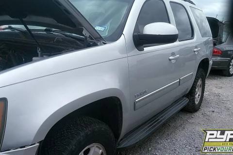 Photo of 2011 Chevrolet Tahoe