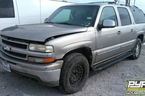Photo of 2001 Chevrolet Suburban 1500