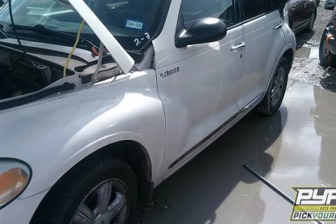 Photo of 2003 Chrysler Pt Cruiser