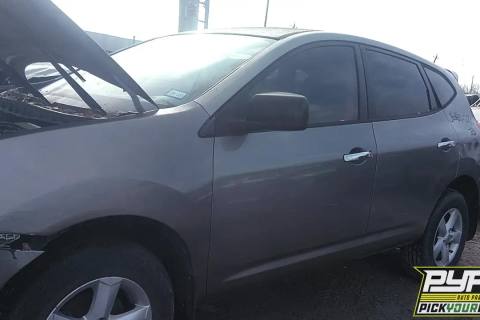 Photo of 2010 Nissan Rogue