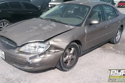 Photo of 2003 Ford Taurus