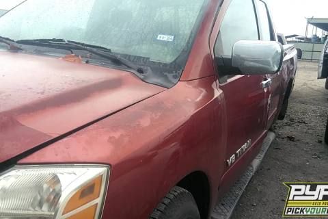 Photo of 2005 Nissan Titan
