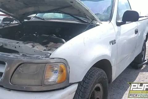 Photo of 1997 Ford F-150