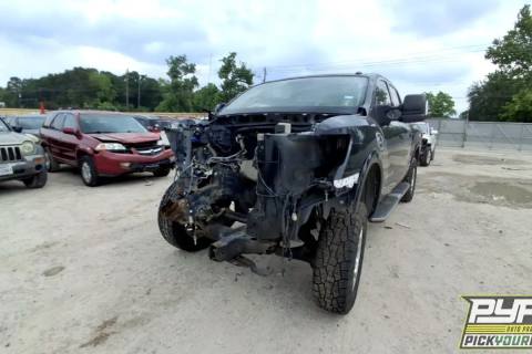 Photo of 2016 Nissan Titan Xd