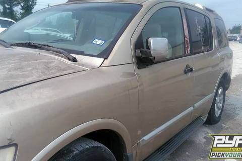 Photo of 2004 Infiniti Qx56