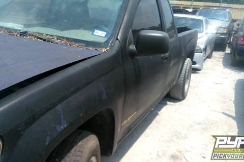 Photo of 2004 Chevrolet Colorado