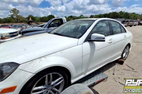 Photo of 2013 Mercedes-Benz C250