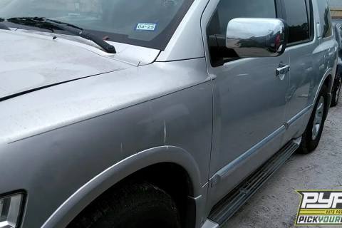 Photo of 2004 Infiniti Qx56