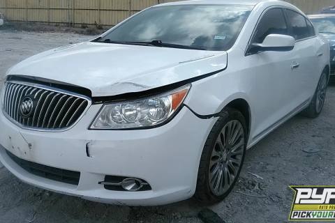 Photo of 2013 Buick Lacrosse