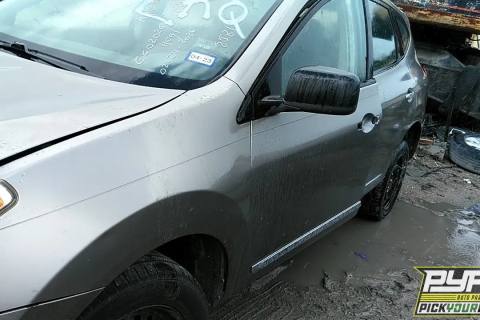 Photo of 2011 Nissan Rogue