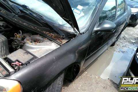 Photo of 2006 Dodge Stratus
