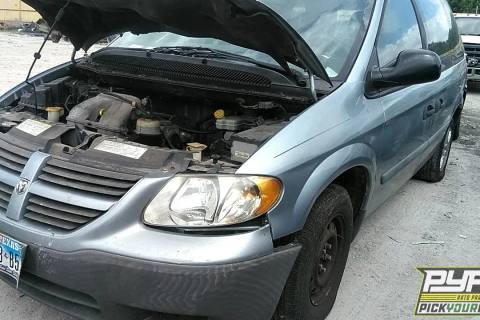 Photo of 2006 Dodge Caravan