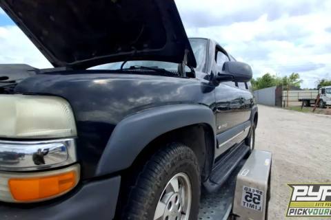 Photo of 2002 Chevrolet Tahoe
