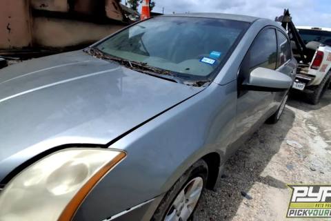Photo of 2008 Nissan Sentra