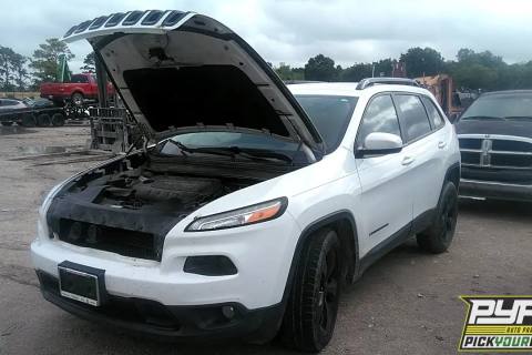 Photo of 2016 Jeep Cherokee