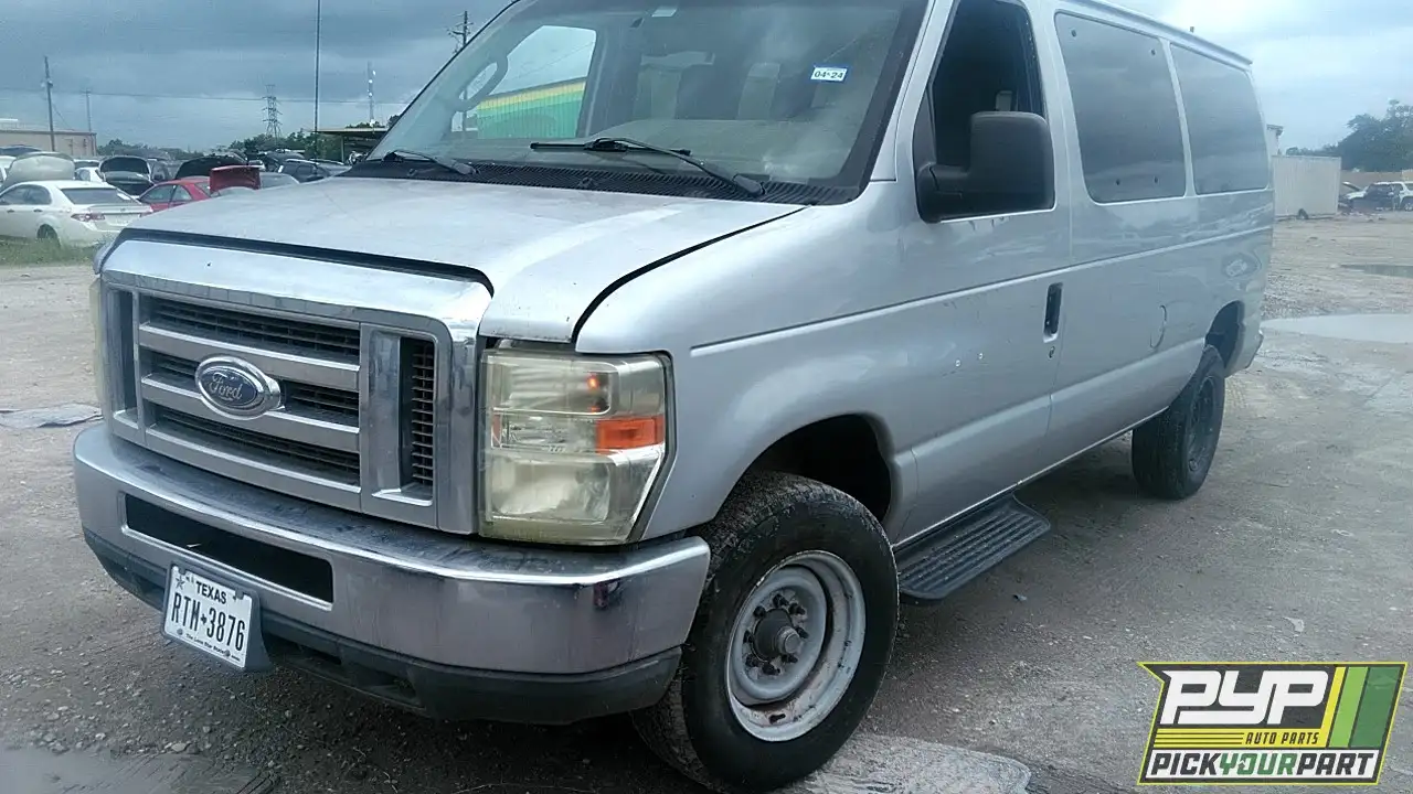 Photo of 2013 Ford E-350 Super Duty