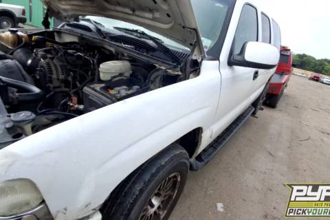 Photo of 2003 Chevrolet Suburban 1500
