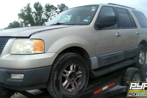 Photo of 2005 Ford Expedition