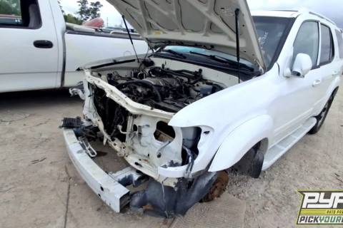 Photo of 2002 Toyota Sequoia