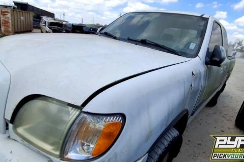 Photo of 2004 Toyota Tundra
