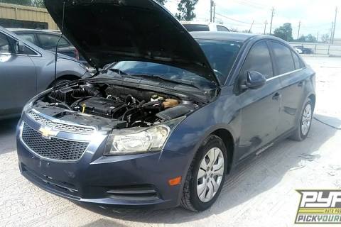 Photo of 2013 Chevrolet Cruze