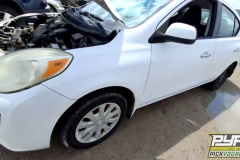 Photo of 2012 Nissan Versa