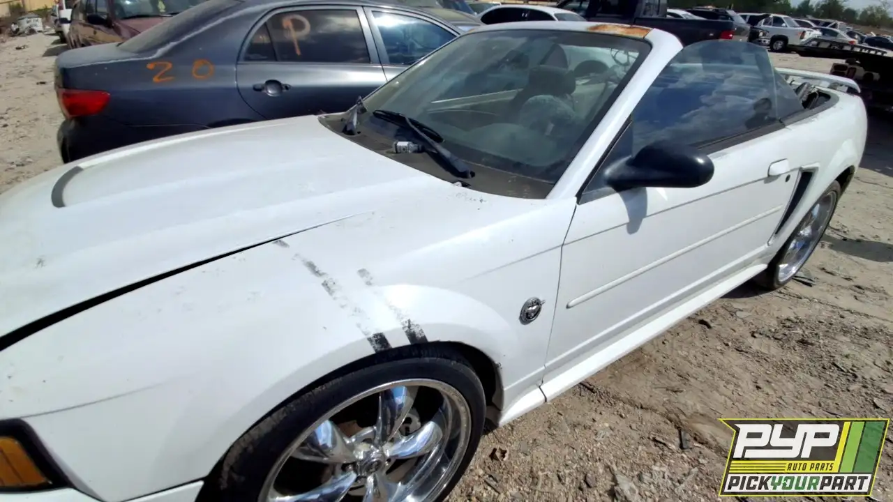 Photo of 2004 Ford Mustang