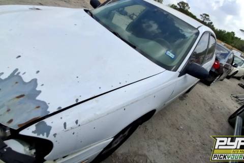 Photo of 2005 Chevrolet Classic